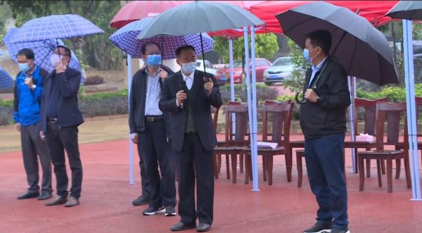 镇康县南伞镇开展边境疫情防控实战应急演练
