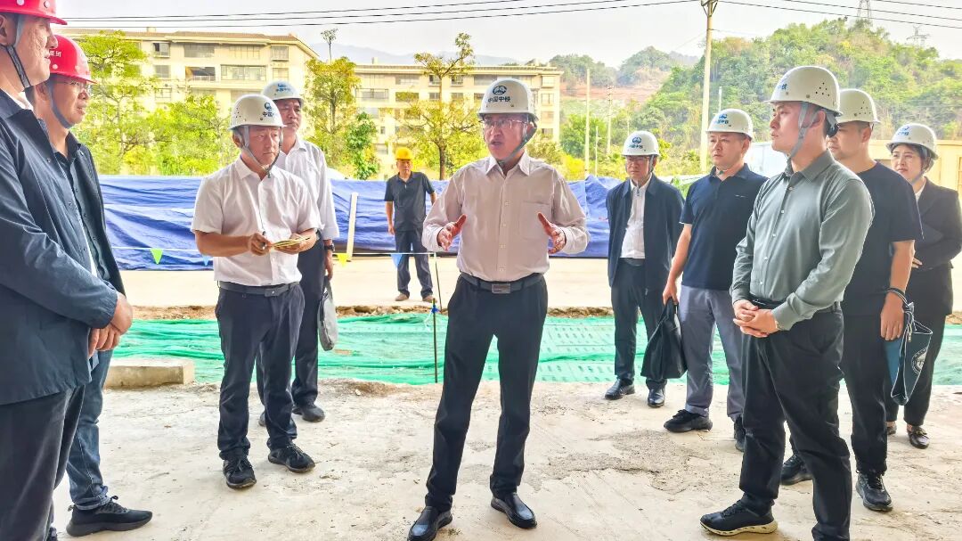 段寿华在调研县属国有企业改革发展工作时强调：深化改革转型 赋能高质量发展